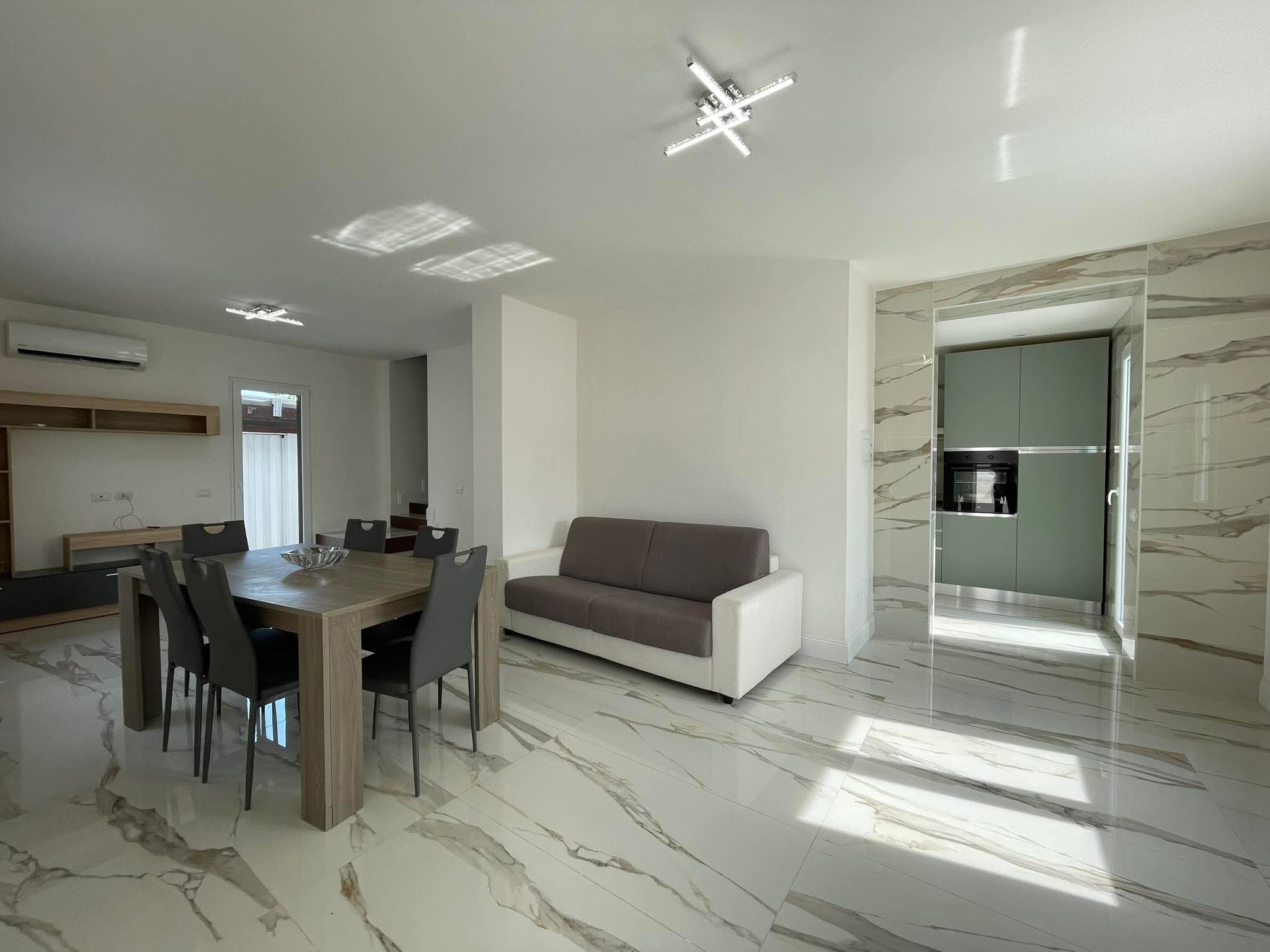 villa in vendita lido di enea terracina