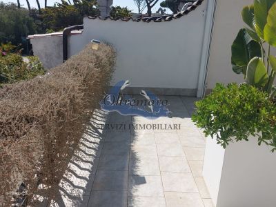 Casa a schiera appena ristrutturata in residence esclusivo