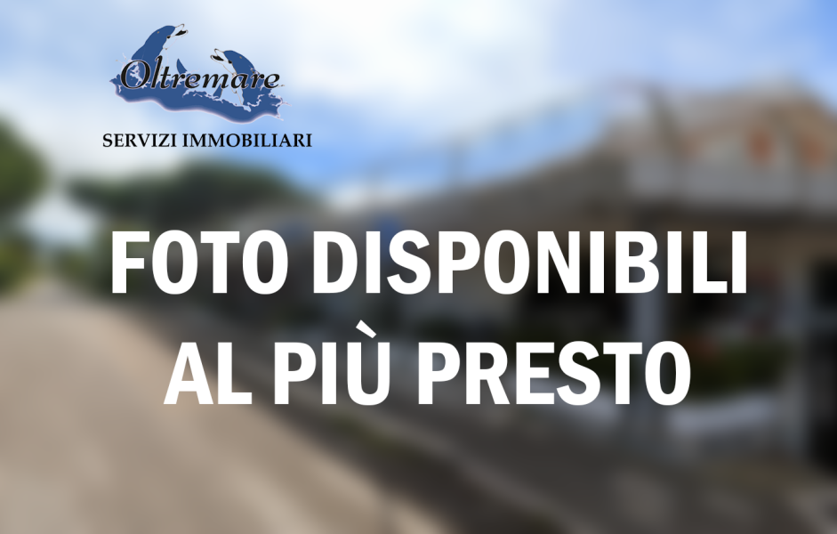 Villa angolare con doppia esposizione, 500 metri dal mare